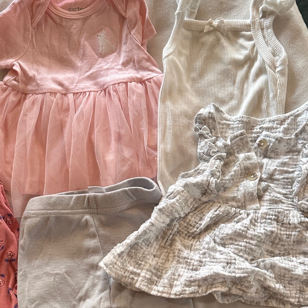 Assorted Baby Bundle - Picture 5 of 5